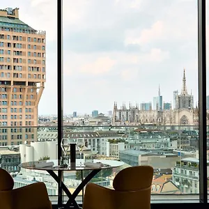 Uptown Palace 4* Milano