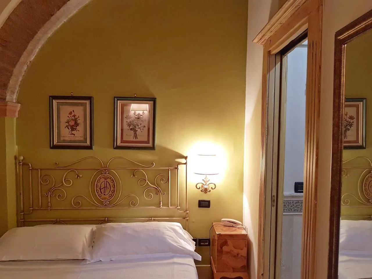 Hotell Albergo Delle Drapperie Bologna